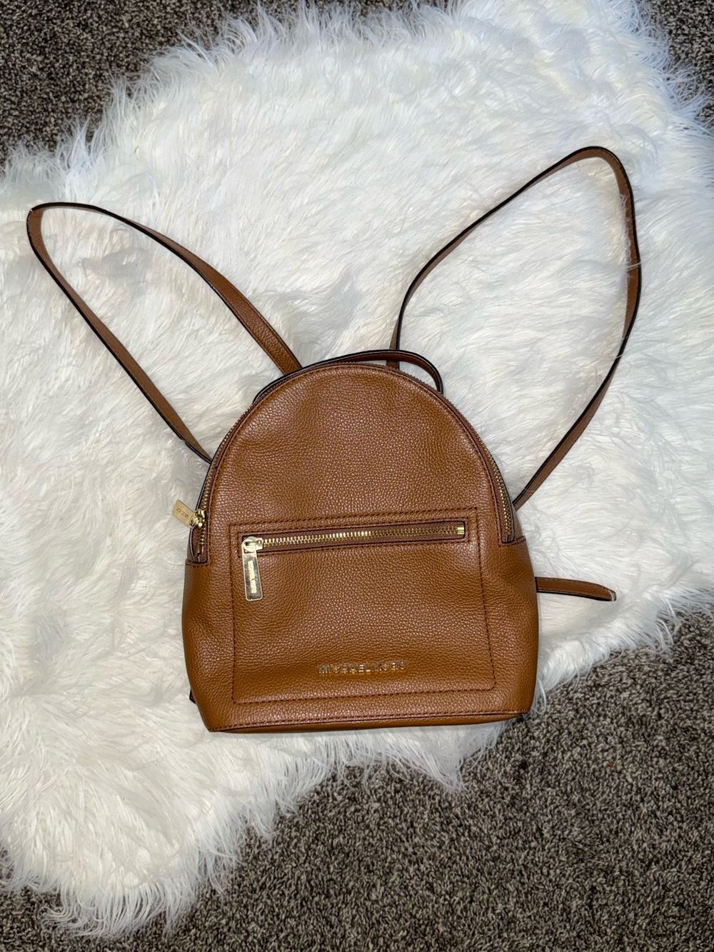 EUC Michael Kors pebbled brown backpack purse.